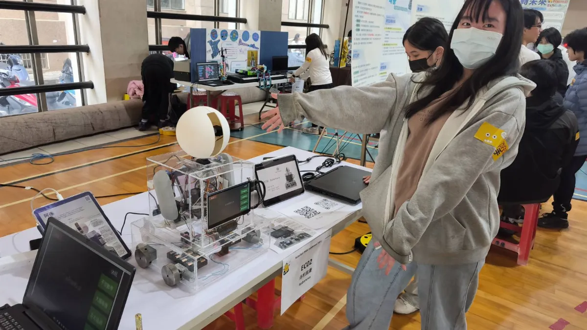 機器人助攻長照 元智機械系國際機器人大賽奪冠